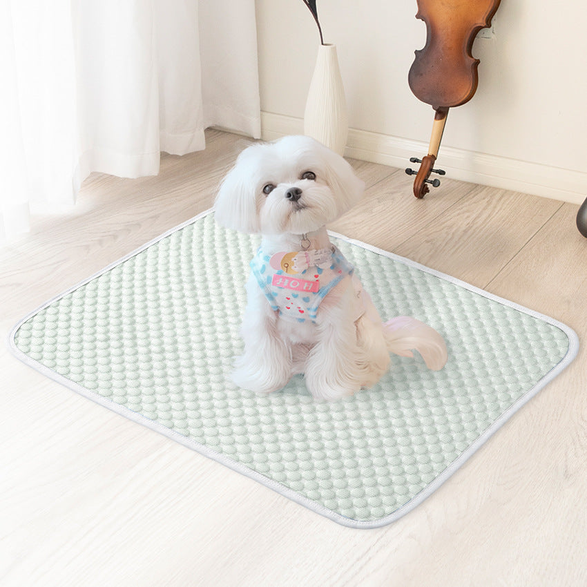 Harrow Women's Durable Easy-Care Hygiene Mat Non-Slip Breathable Water-Resistant