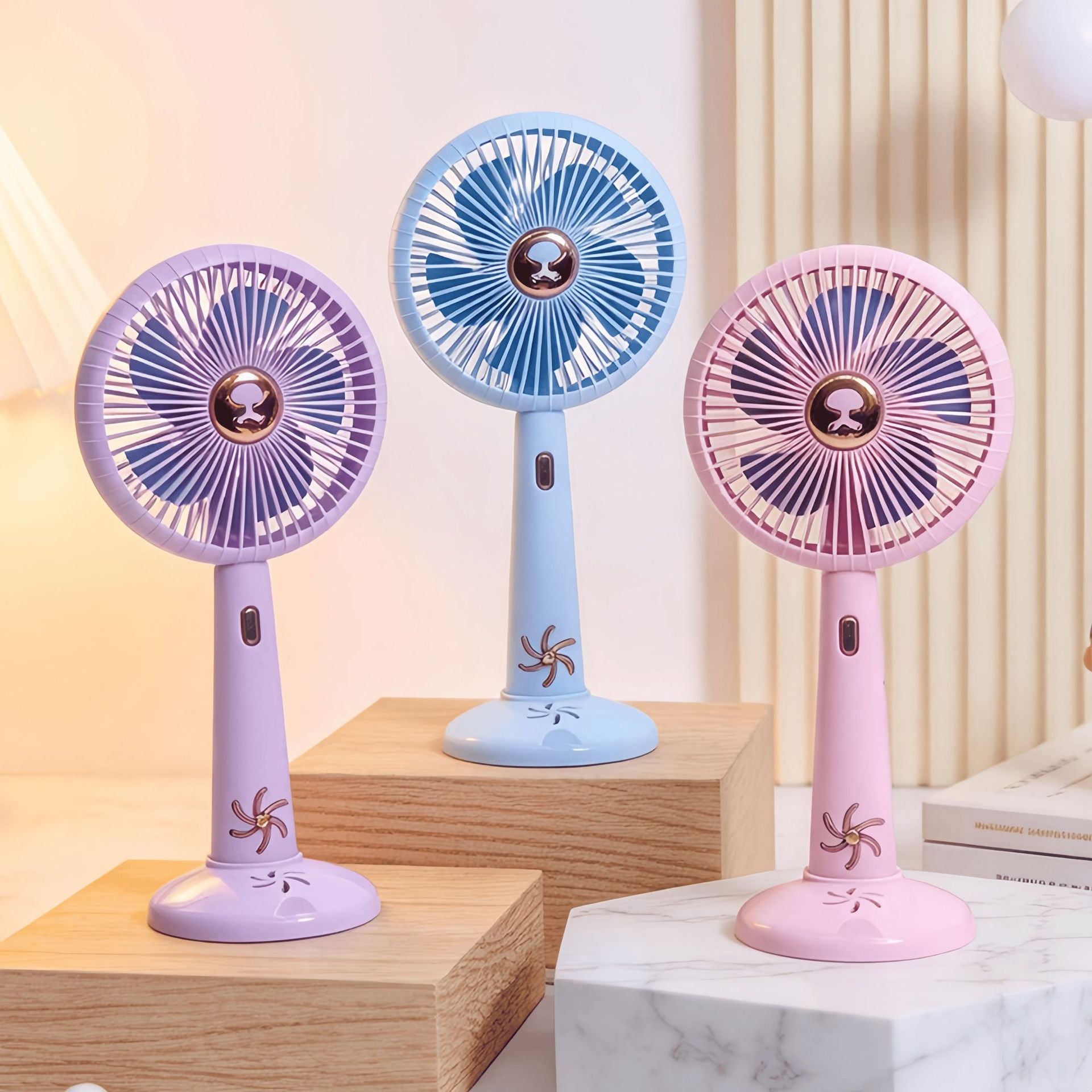 Portable USB Desk Fan with Adjustable Tilt Flexible Neck Lightweight Quiet Operation