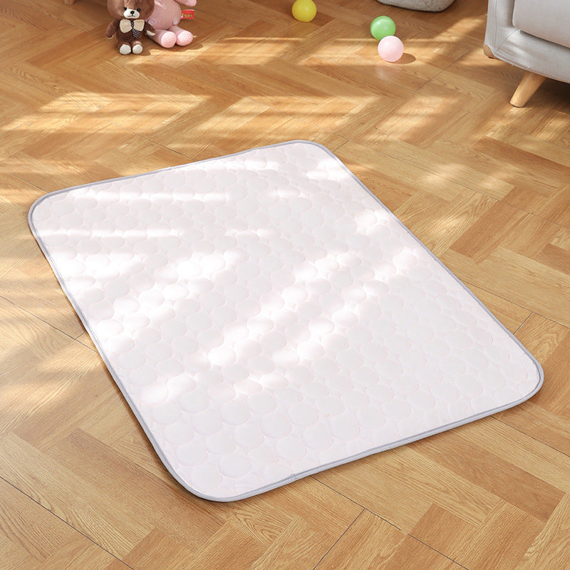 Women's Soft Padded Play Mat Non-Slip Comfortable Playroom and Outdoor Mat