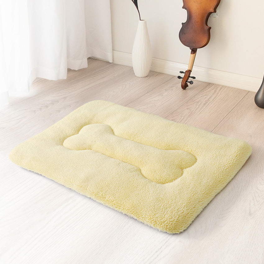 Harrow Soft Pet Mat Hypoallergenic Non-Slip Bone Pattern Indoor Dog Cat Bed