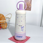 Women’s BPA-Free Plastic Water Bottle with Elegant Bow Motif and Carry Handle Stylish Design