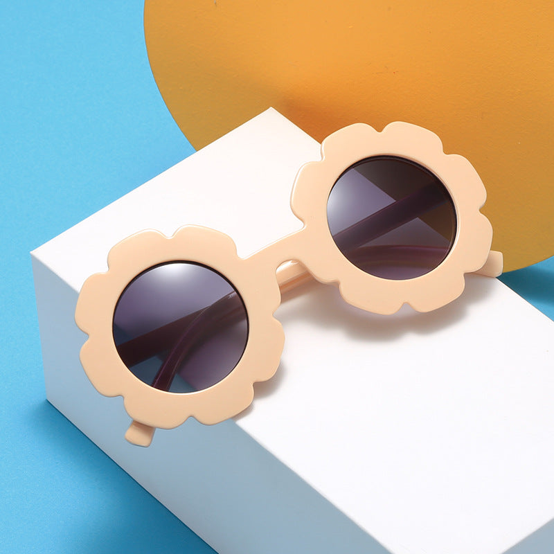 Women’s Floral Sunglasses High UV Protection Anti-Glare Lenses Playful Summer Eyewear