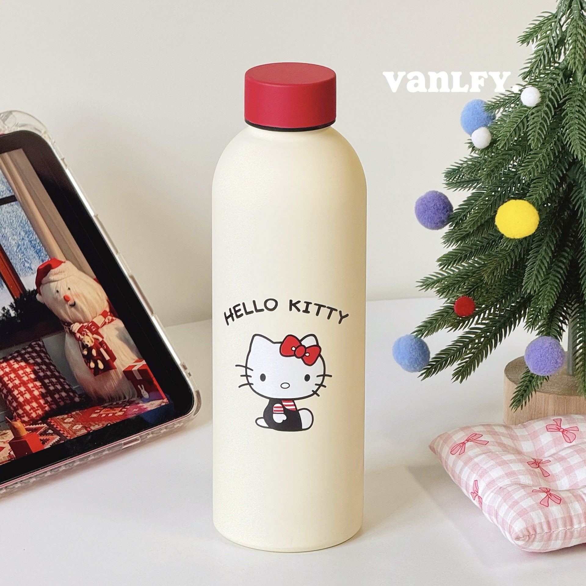 Insulated Stainless Steel Drink Bottle with Hello Kitty Design Ladies Flip-Top Leakproof