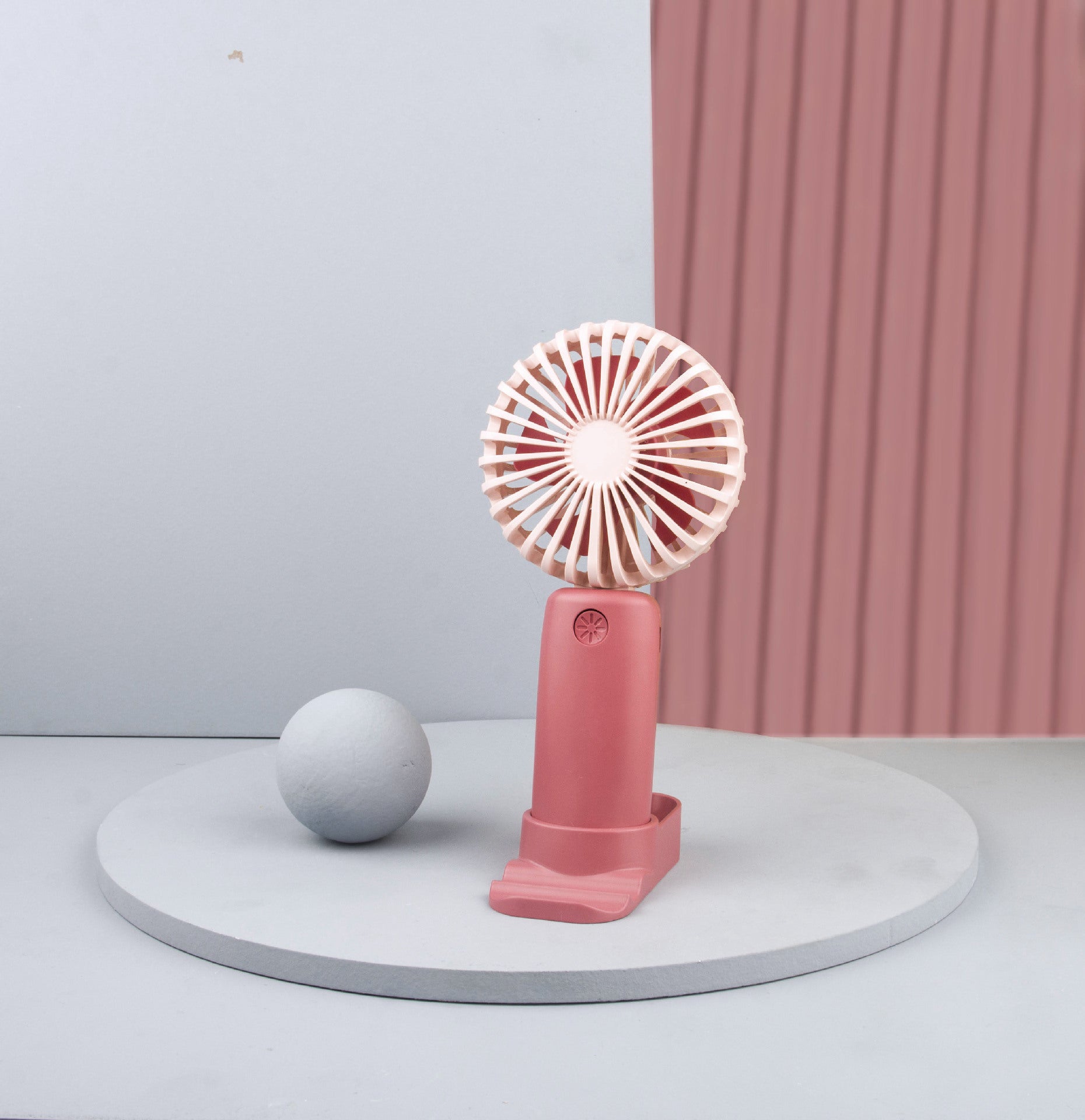 Rechargeable Mini Tabletop Fan Portable Quiet Adjustable Speed Harrow