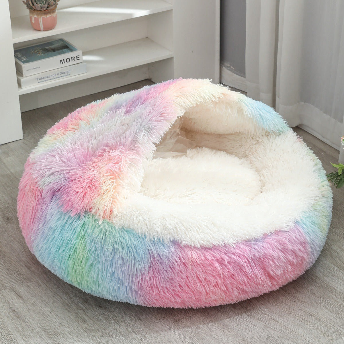 Women's Cozy Round Pet Bed Soft Plush Non-Slip Indoor Outdoor Dog Cat Bed