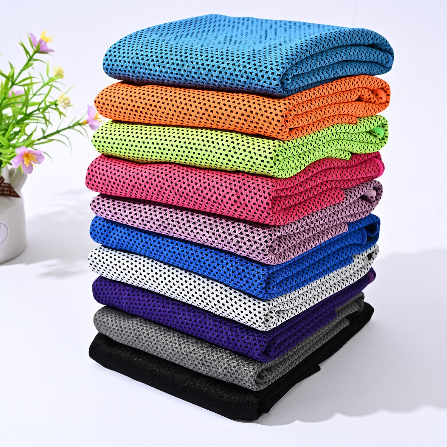 Ladies Breathable Multifunctional Lightweight Scarf for Sports and Leisure