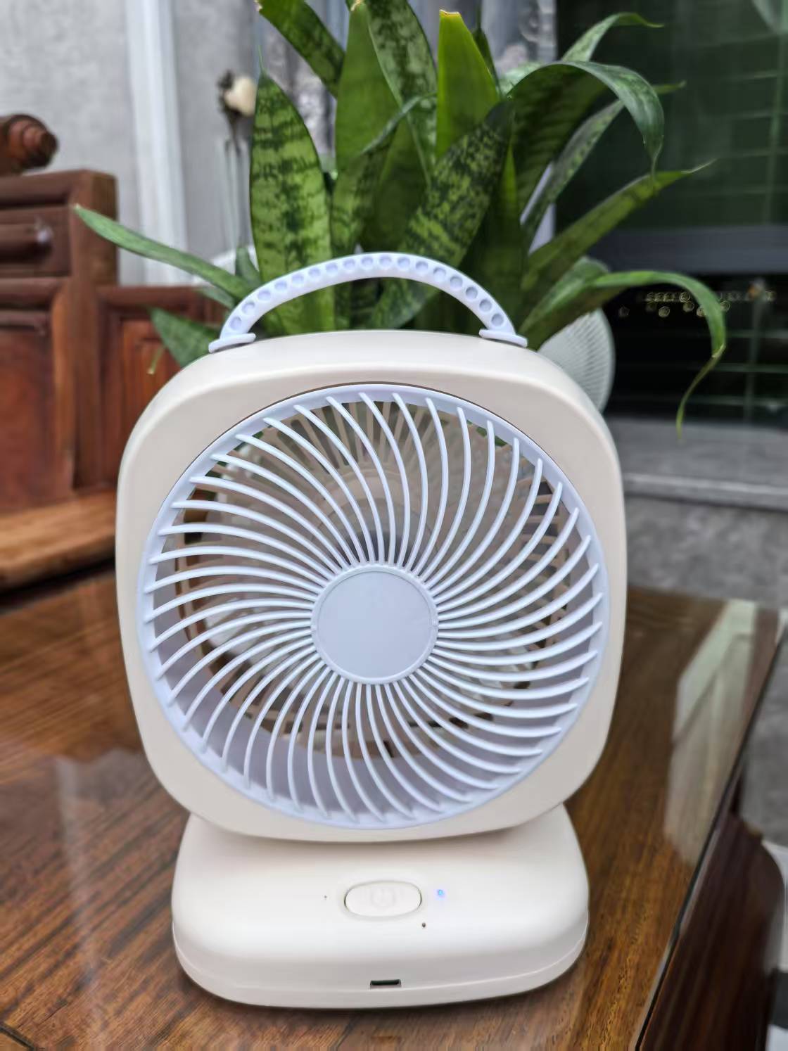 Portable High-Performance USB Rechargeable Fan with Adjustable Tilt and Carry Handle