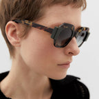 Ladies Hexagonal Sunglasses UV Protection Lightweight Fashionable Frame