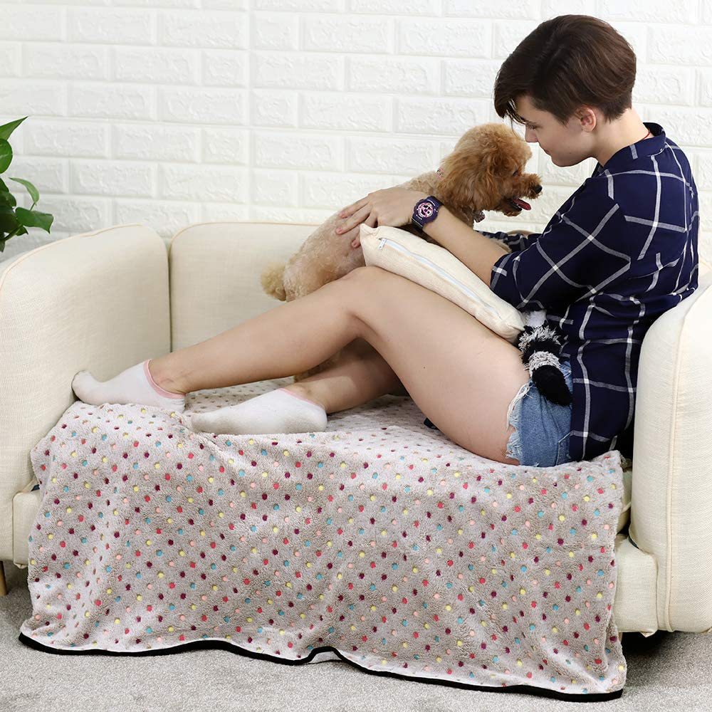 Women’s Cozy Polka Dot Blanket Soft Warm Lightweight Throw for Sofa Bed