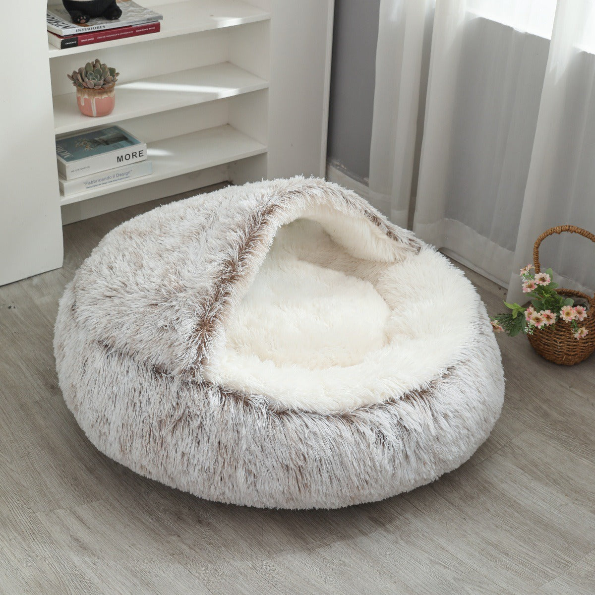 Women's Cozy Round Pet Bed Soft Plush Non-Slip Indoor Outdoor Dog Cat Bed