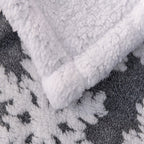 Brehn Comfort Blanket Soft Warm Cozy Red White Festive Snowflake Pattern