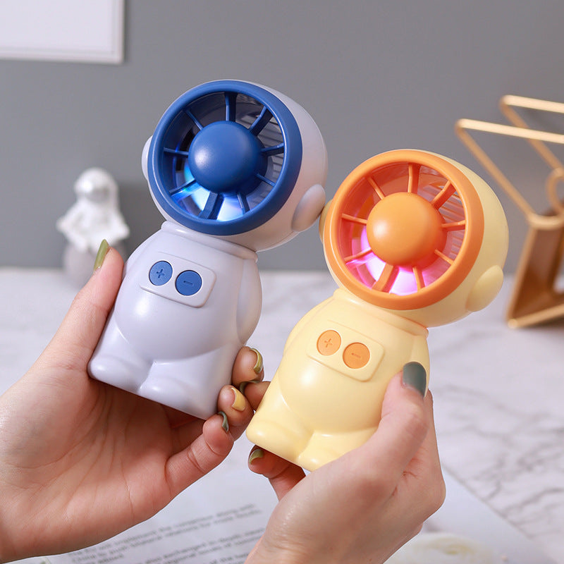 Portable Mini Fan Astronaut Design Rechargeable Compact Handheld Fan
