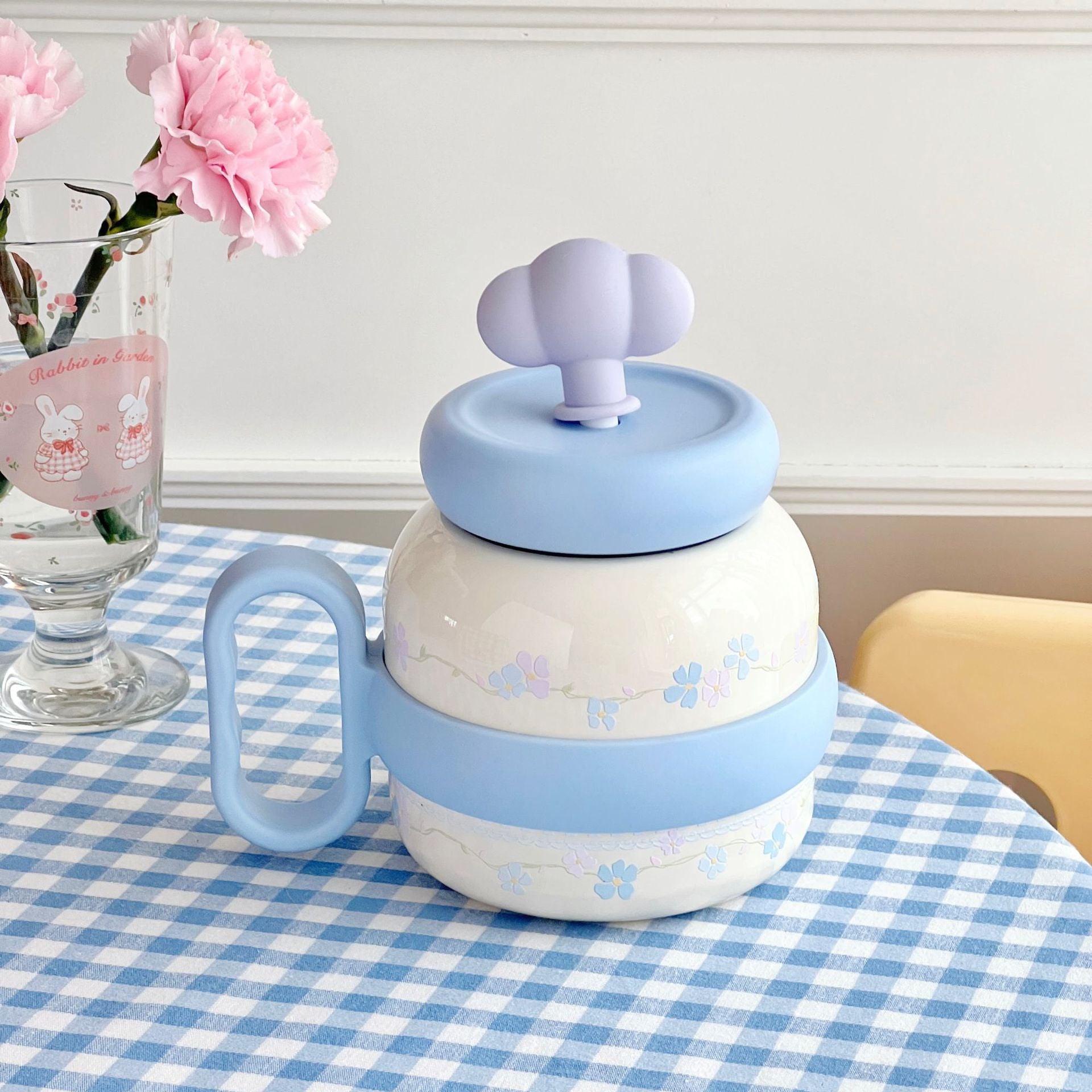Unisex Coffee Pot Playful Colorful Design Durable Material Spill-Proof Lid Handle