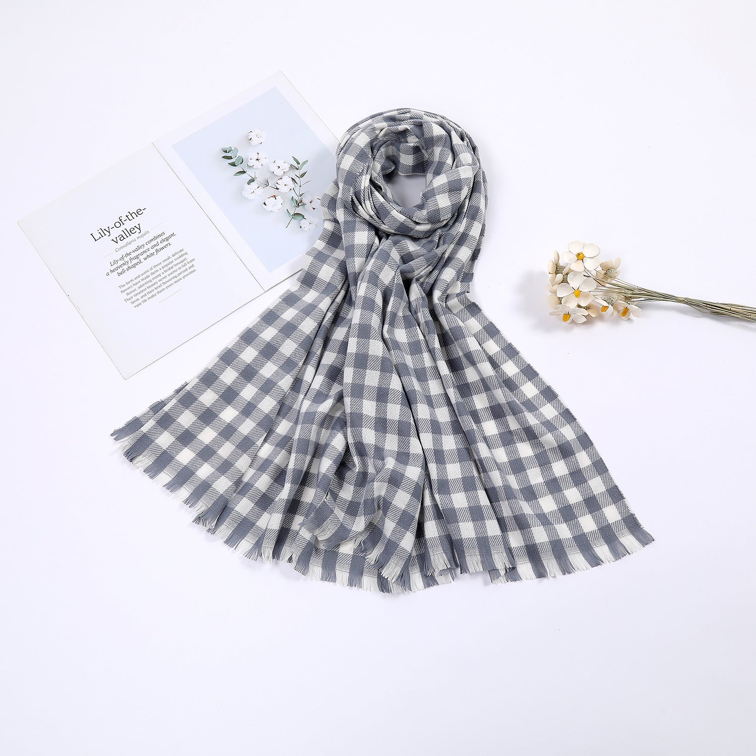 Women's Checked Scarf Soft Lightweight Black and White Cozy Wrap Shawl