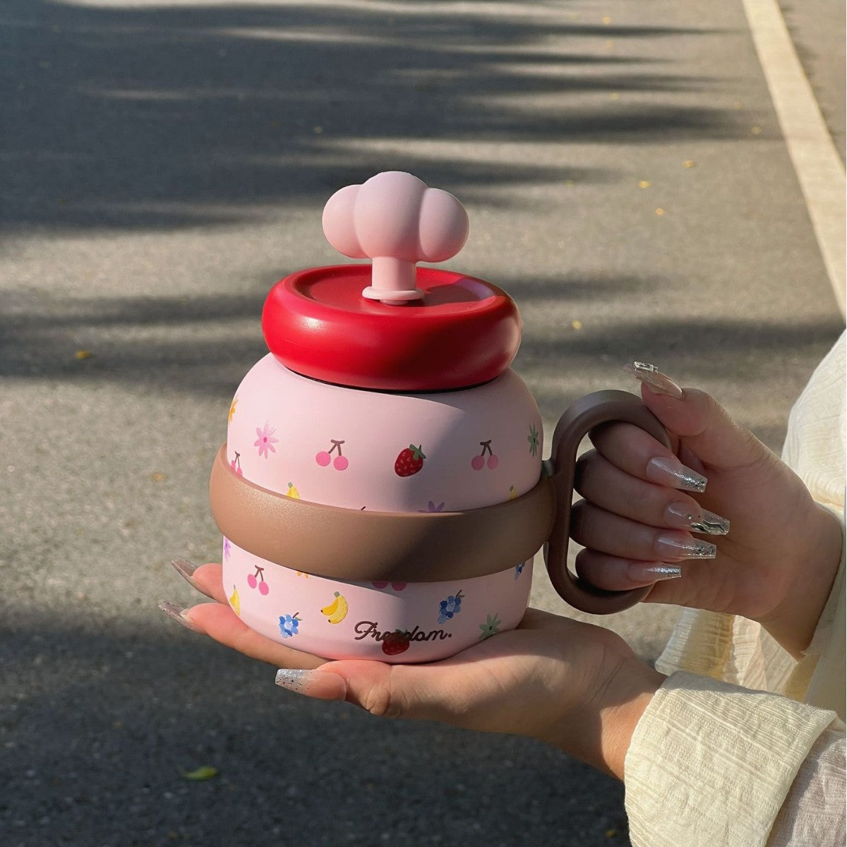 Unisex Coffee Pot Playful Colorful Design Durable Material Spill-Proof Lid Handle