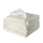 Thermal Insulating Blanket Soft Hypoallergenic Microfiber Fleece Cozy Throw