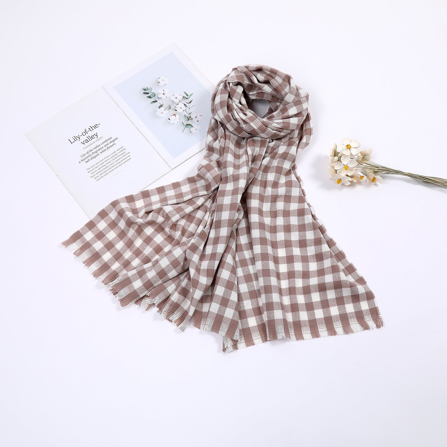 Women's Checked Scarf Soft Lightweight Black and White Cozy Wrap Shawl