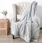 Women's Cozy Fleece Blanket Soft Warm Machine Washable Spacious Size