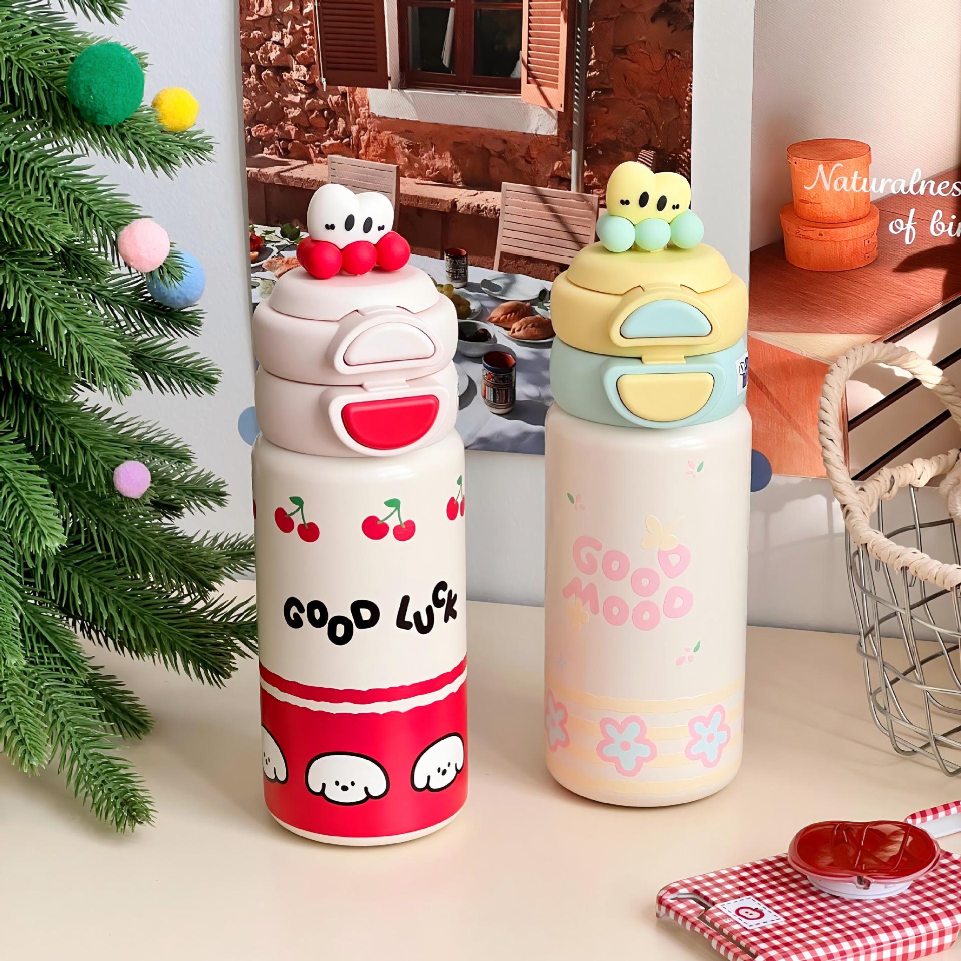 Women’s Water Bottle BPA-Free Plastic Leakproof Lid Floral Shell Design Portable