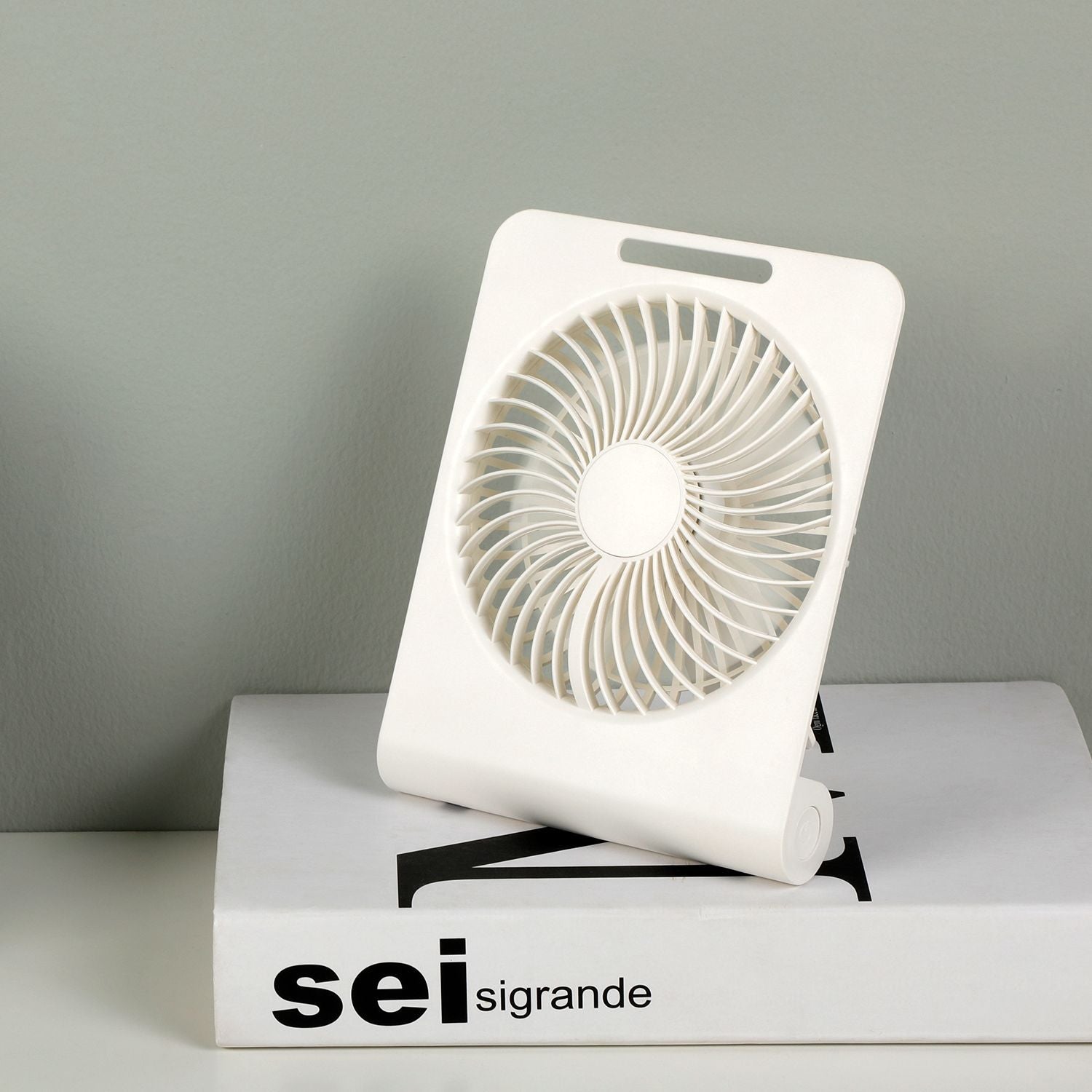Harrow Portable Rechargeable Desk Fan with 360-Degree Rotation and Multiple Speeds
