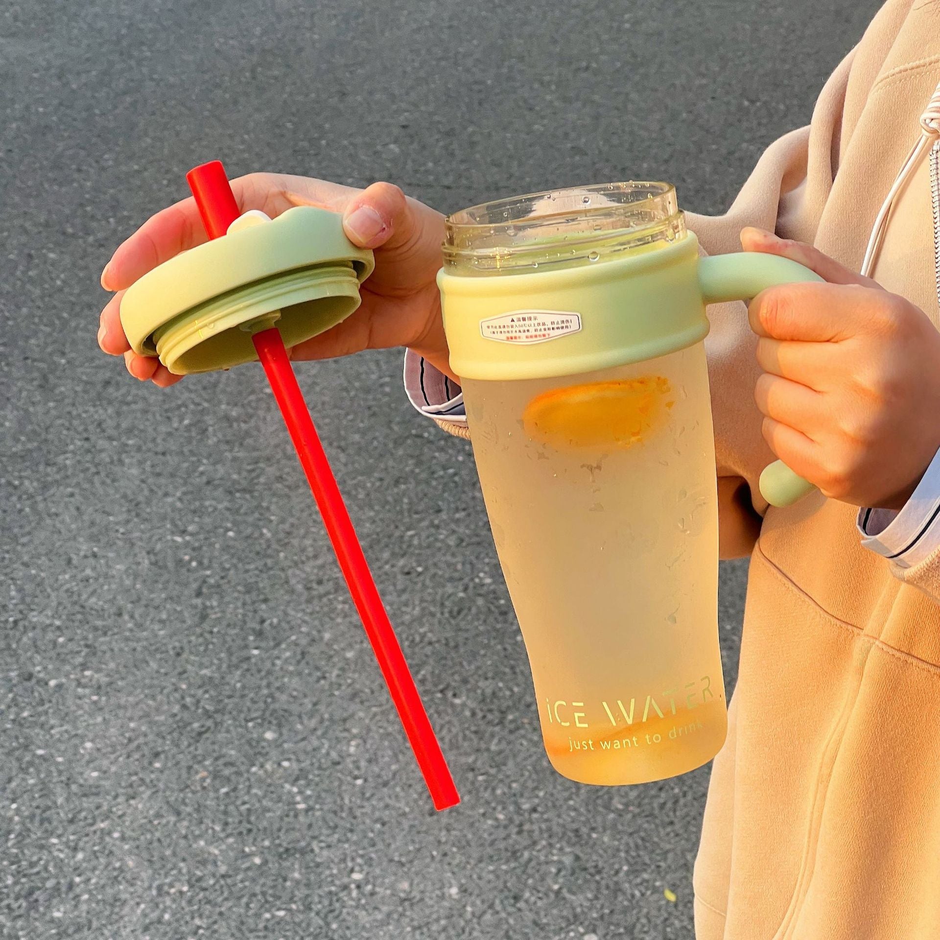 Multifunctional Coffee Mug with Reusable Straw Leak-Proof BPA-Free Plastic for Hot and Cold Drinks