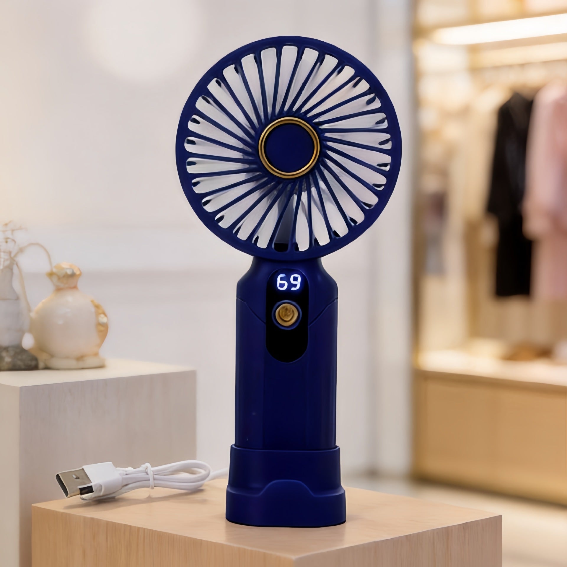 Portable USB Fan with Variable Speed Control Digital Display Compact Quiet Operation
