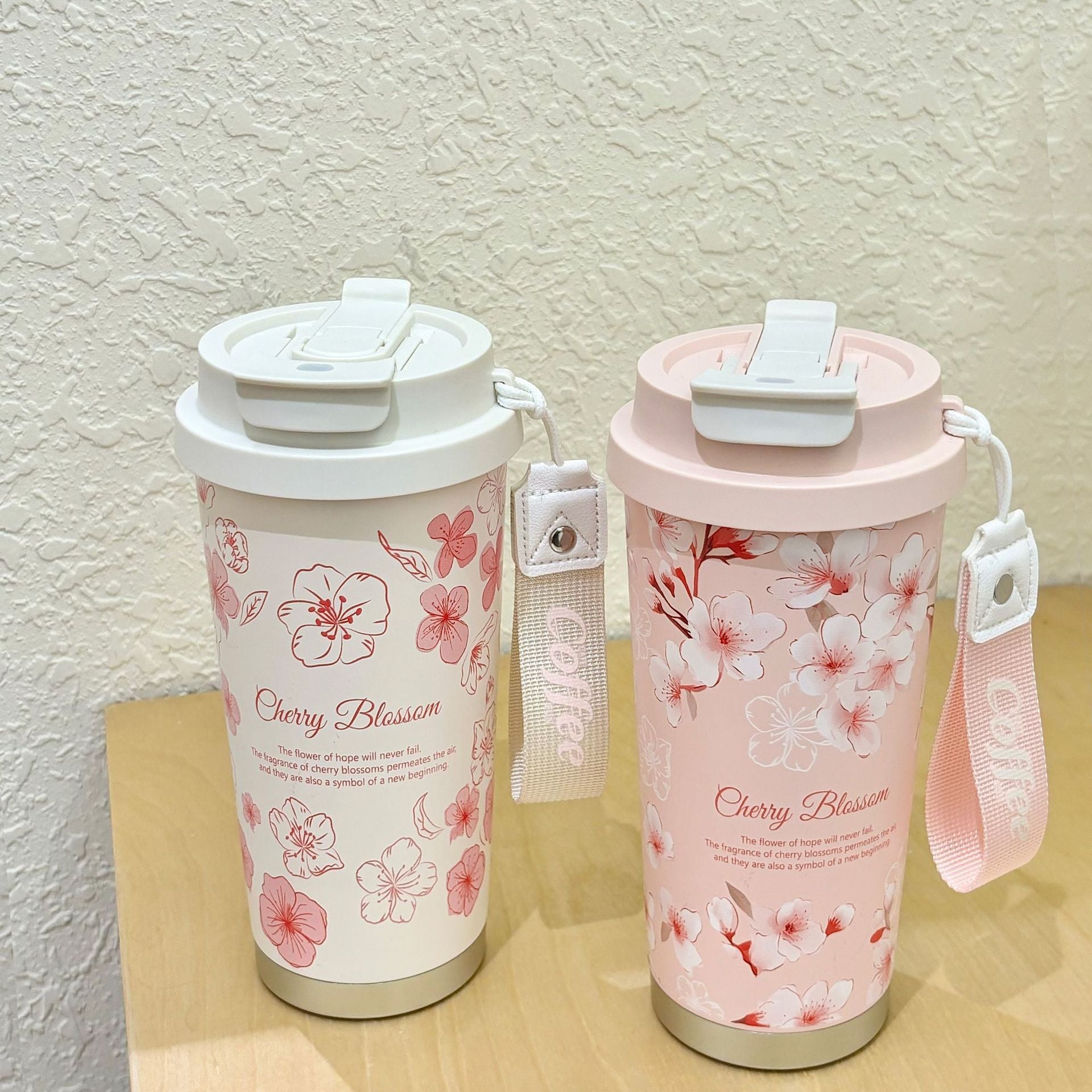 Insulated Stainless Steel Travel Mug with Leak-Proof Cap and Carry Handle for Coffee and Tea