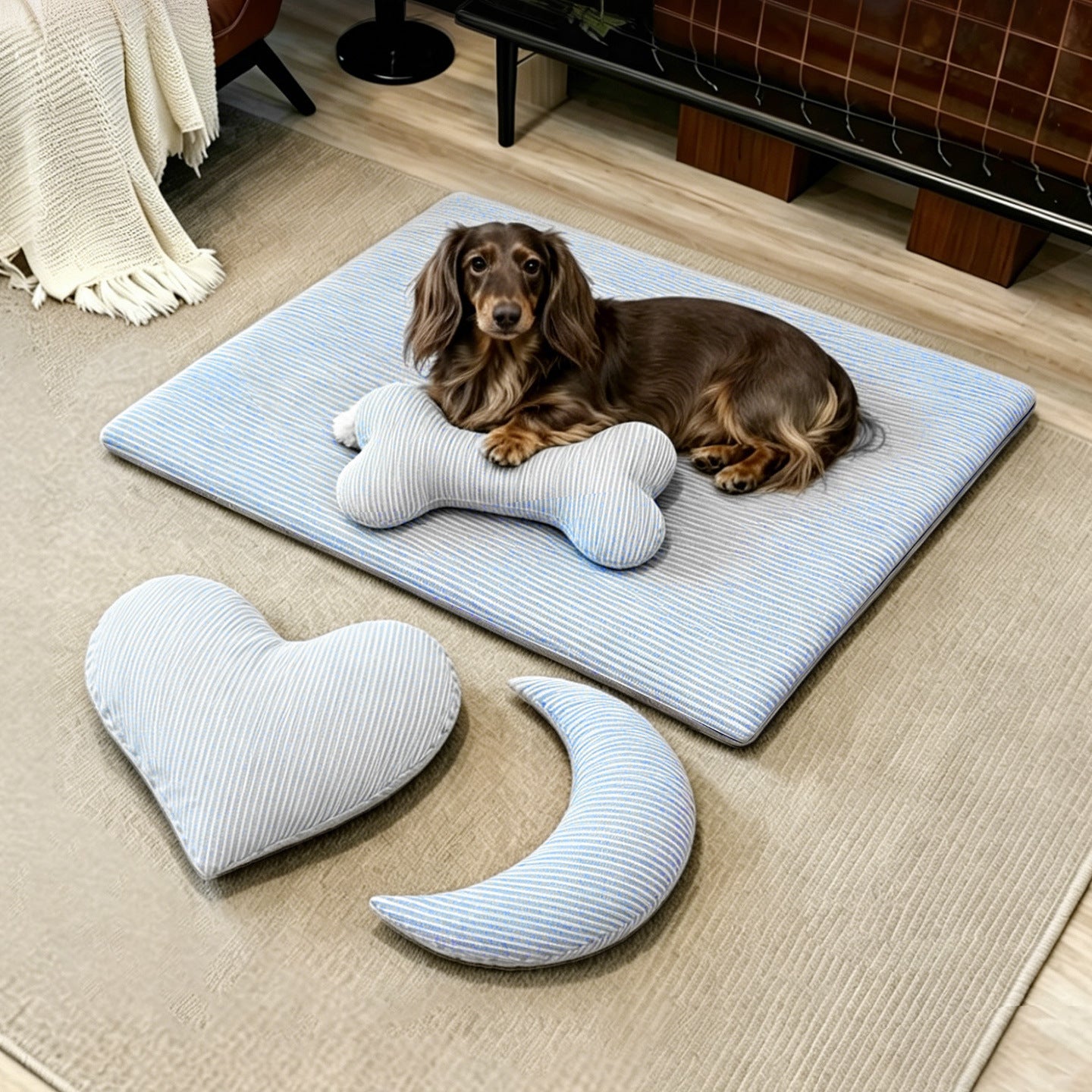 Harrow Unisex Pet Mat Durable Cozy Cushion Shapes Non-Slip Indoor Outdoor