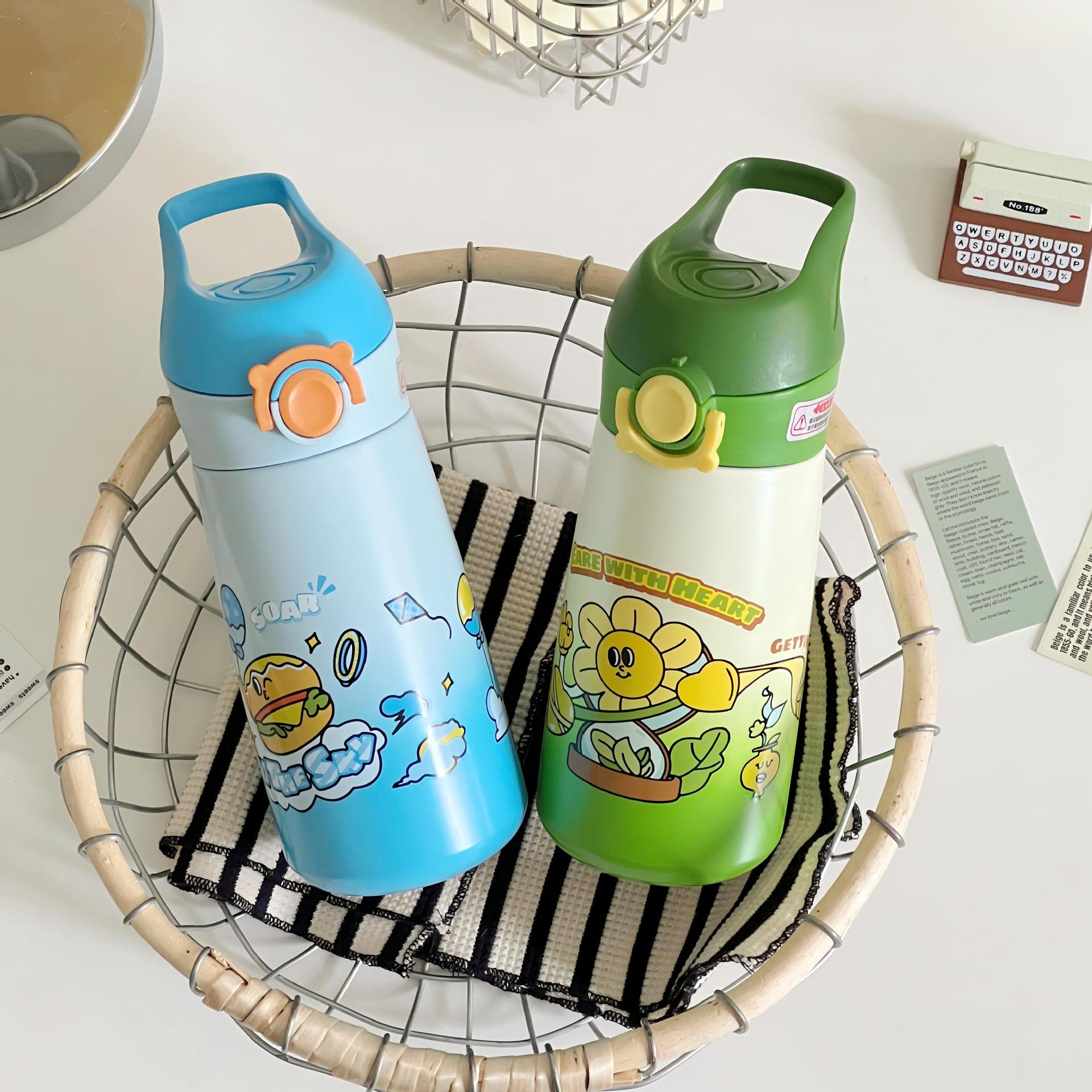 Kids Water Bottle BPA-Free Plastic Leak-Proof Child-Friendly Design with Handle