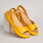 Harrow Ottilie women's casual summer sandals with comfortable straps and open-toe design, perfect for warm weather.