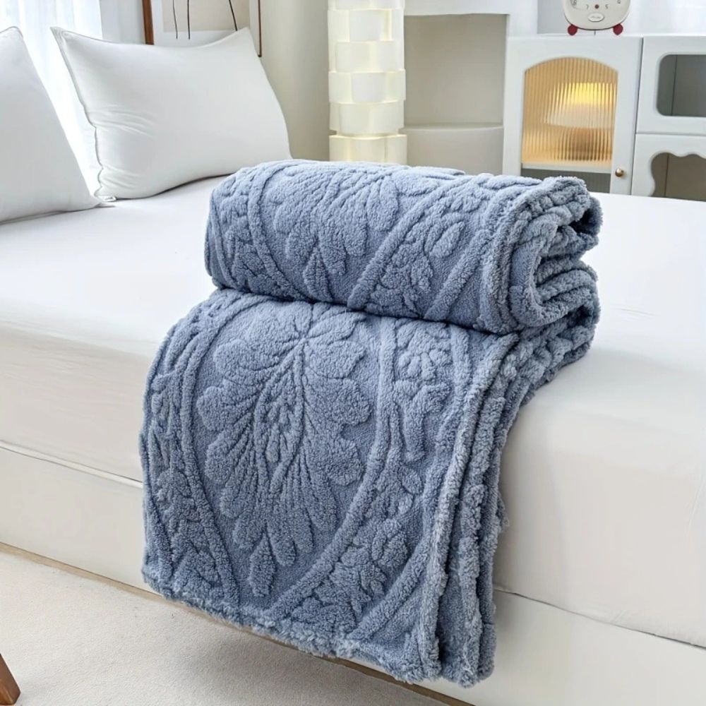 Paris Weave Jacquard Fleece Blanket Soft Microfiber Throw Lightweight Cozy Layering Blanket