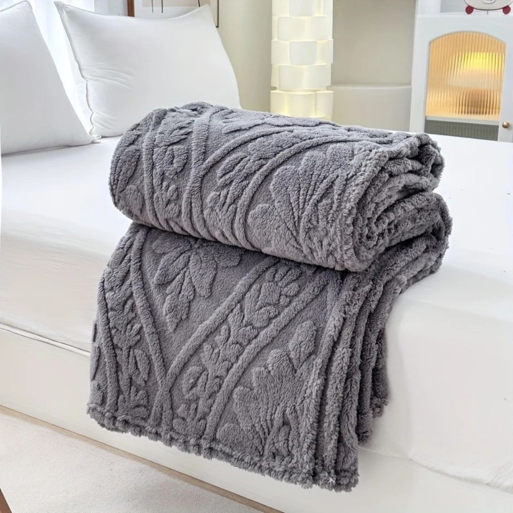 Paris Weave Jacquard Fleece Blanket Soft Microfiber Throw Lightweight Cozy Layering Blanket
