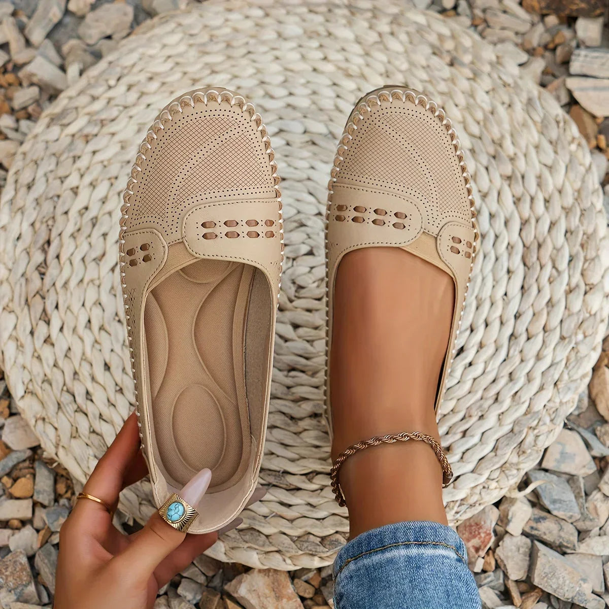 Harrow Paulette supportive cushioned comfort shoes for women, featuring a stylish design and padded insoles for all-day wear.