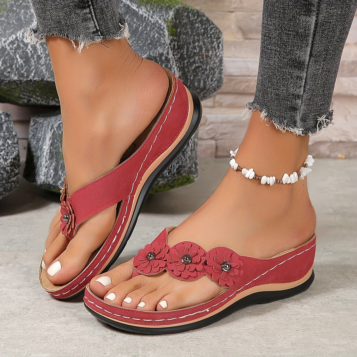 Harrow Pippa cushioned support slip-on sandals for women with orthopedic design and comfortable footbed.