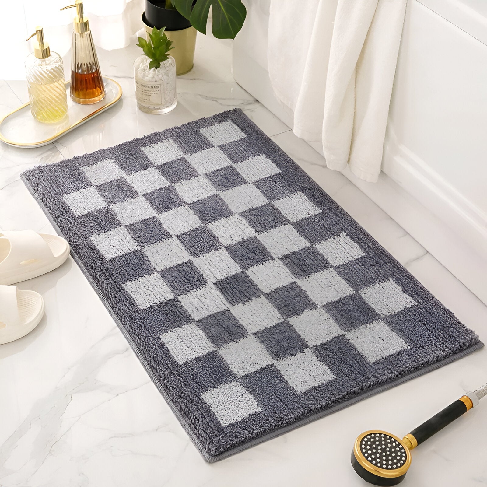 Harrow Plush Microfiber Checkered Bath Mat Black and White Machine Washable Eco-Friendly