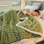 Cozy Flannel Blanket Soft Breathable Warm Throw for Couch and Bed Autumn Comfort