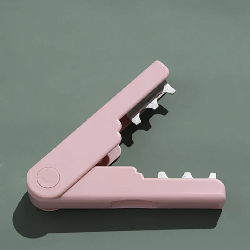Ergonomic Flower Stem Thorn Cutter Garden Tool with Comfortable Grip and Dual Function for Cutting and Thorn Removal