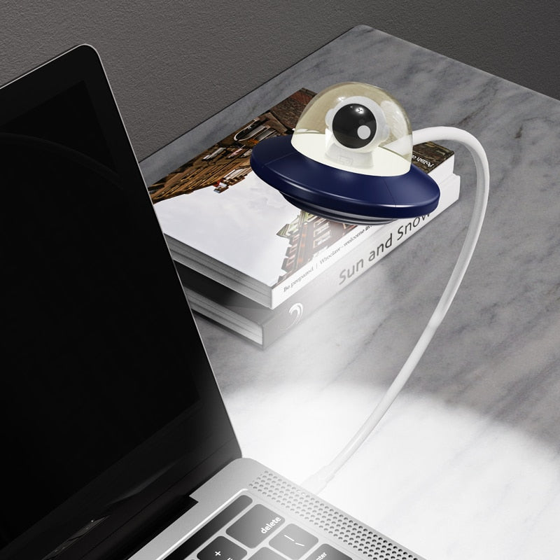 UFO Astronaut Spaceman Flexible LED Night Lamp USB Powered White Light 6000K
