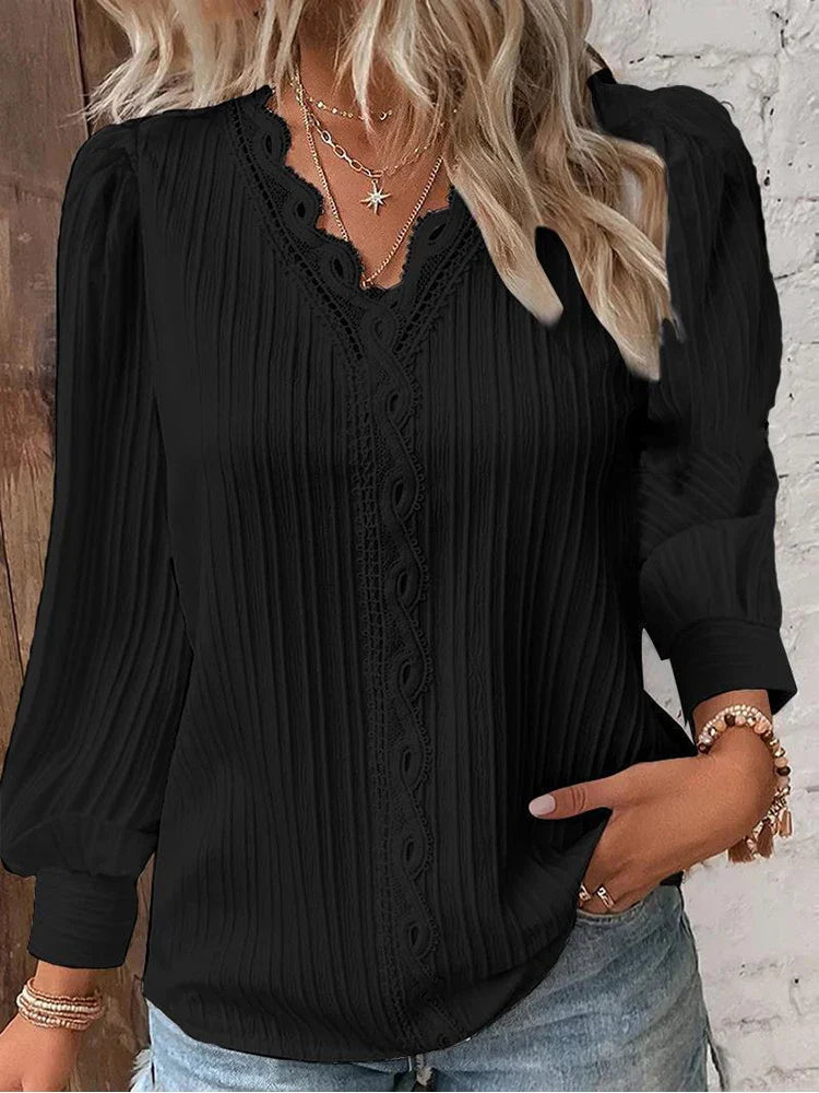 Harrow Sam chiffon casual blouse for women with lace details, lightweight summer top in a relaxed fit.