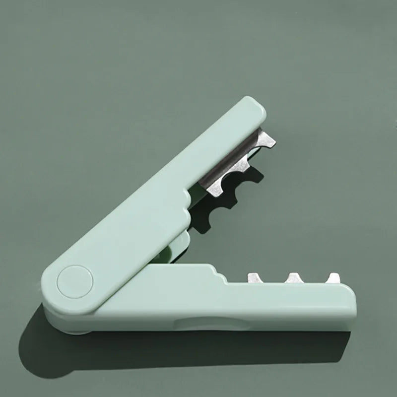 Ergonomic Flower Stem Thorn Cutter Garden Tool with Comfortable Grip and Dual Function for Cutting and Thorn Removal