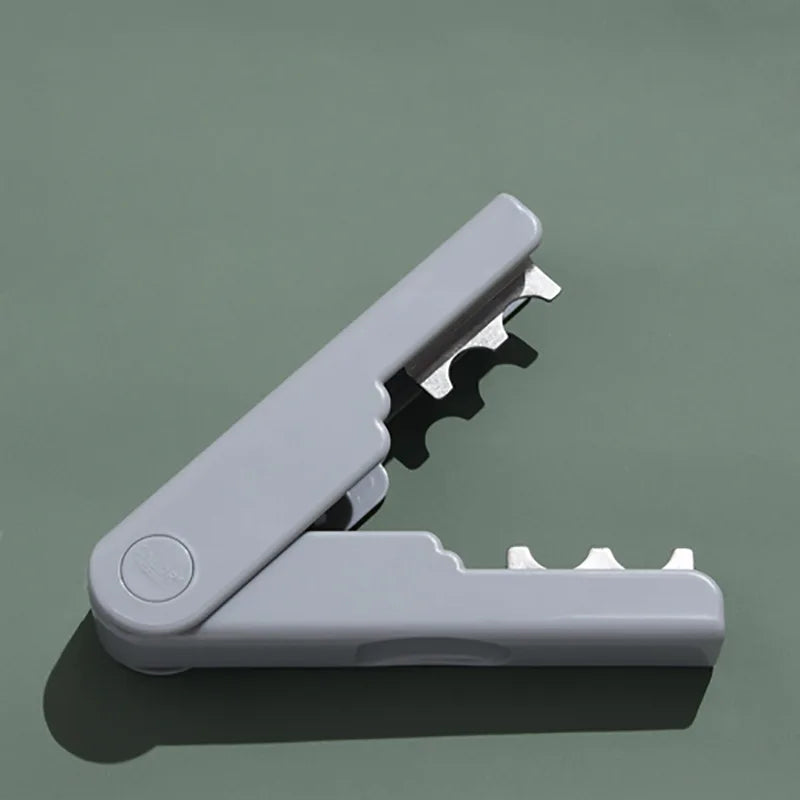 Ergonomic Flower Stem Thorn Cutter Garden Tool with Comfortable Grip and Dual Function for Cutting and Thorn Removal