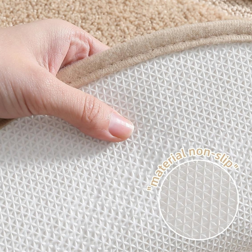 Soft Microfiber Oval Bath Mat Non-Slip Quick-Drying Bathroom Rug for Comfort and Safety