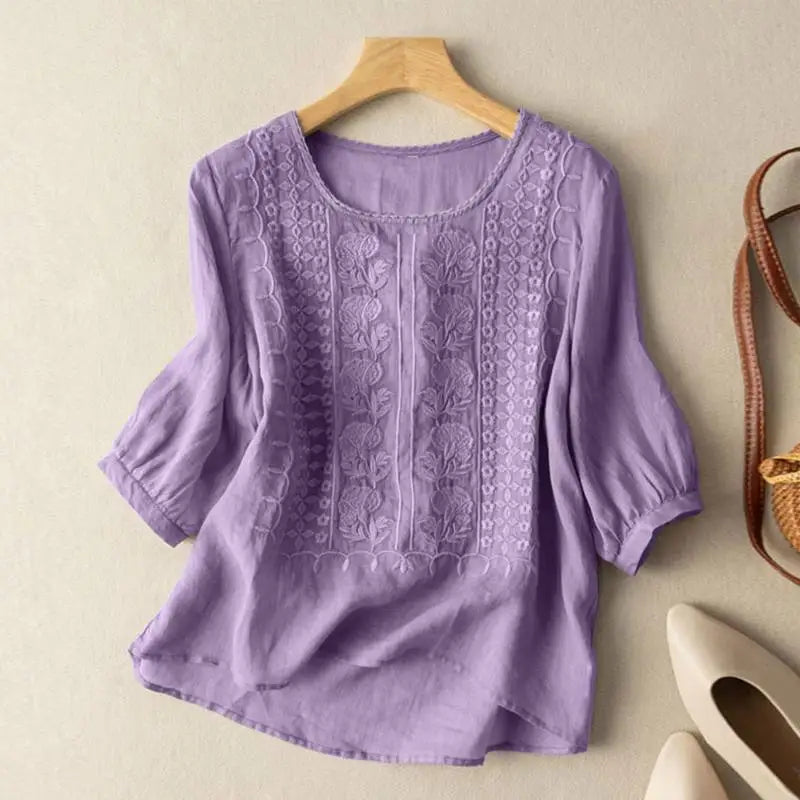 Harrow Sonia floral casual blouse for women, lightweight summer top with relaxed fit and vibrant floral pattern.
