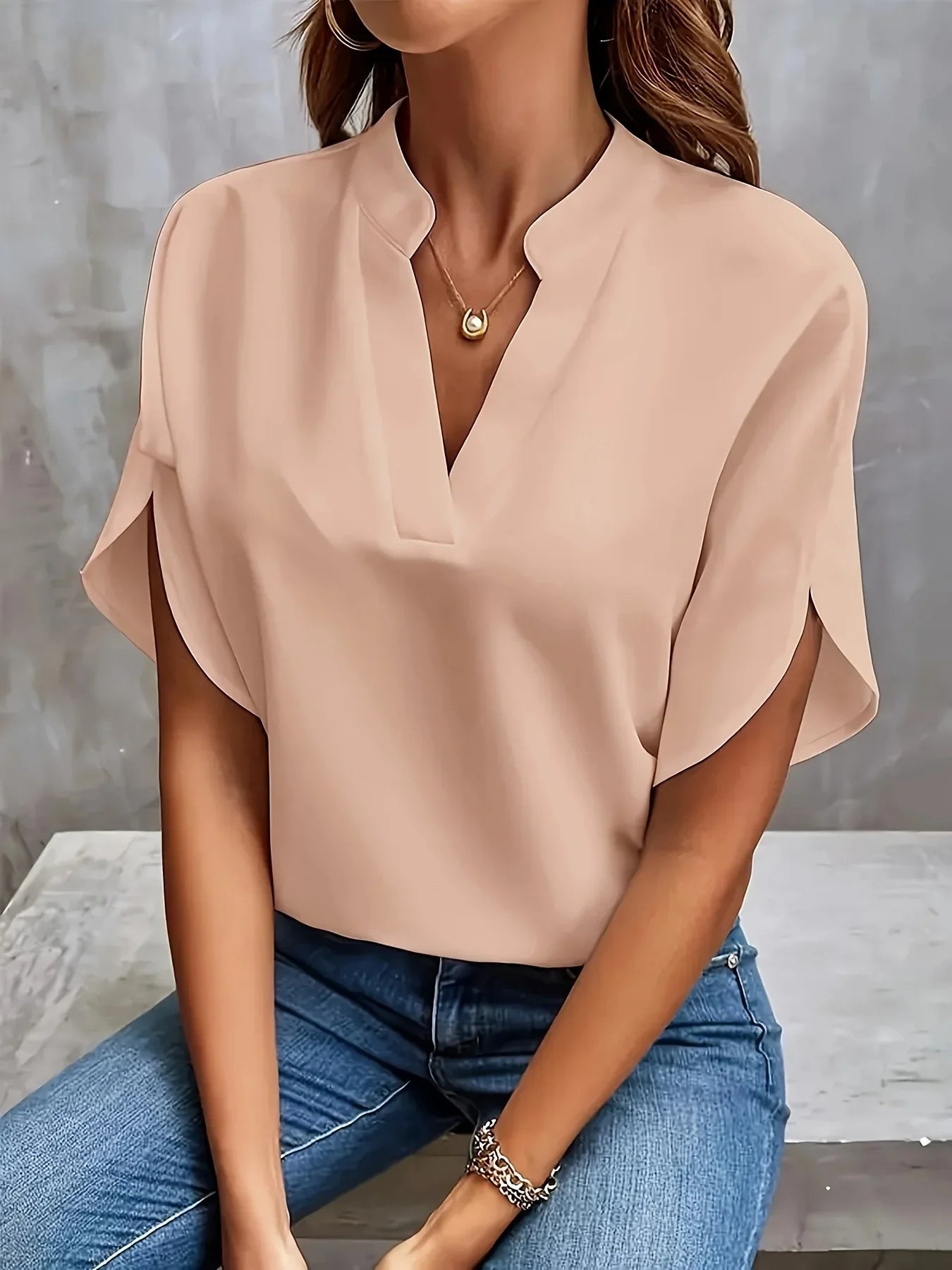 Harrow Thalia cropped linen blouse for women, featuring a stylish summer apparel design with short sleeves and a relaxed fit.