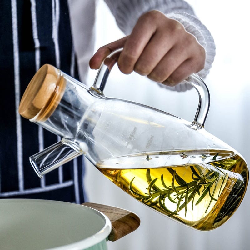 Transparent Glass Olive Oil Bottle With Handle and Cork Eco-Friendly Pouring Container