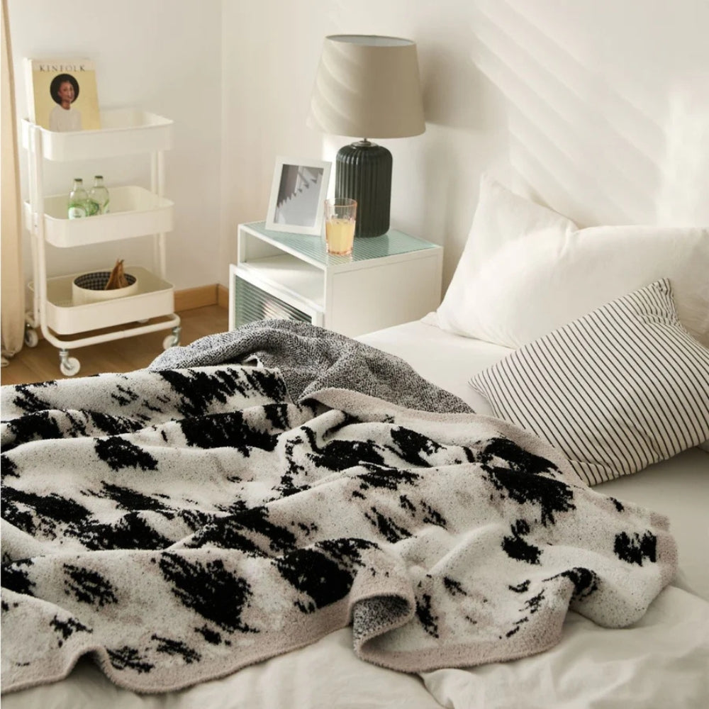 Black and White Fuzzy Knit Throw Blanket Cotton Microfiber Blend 51x63 Soft Cozy Home Decor