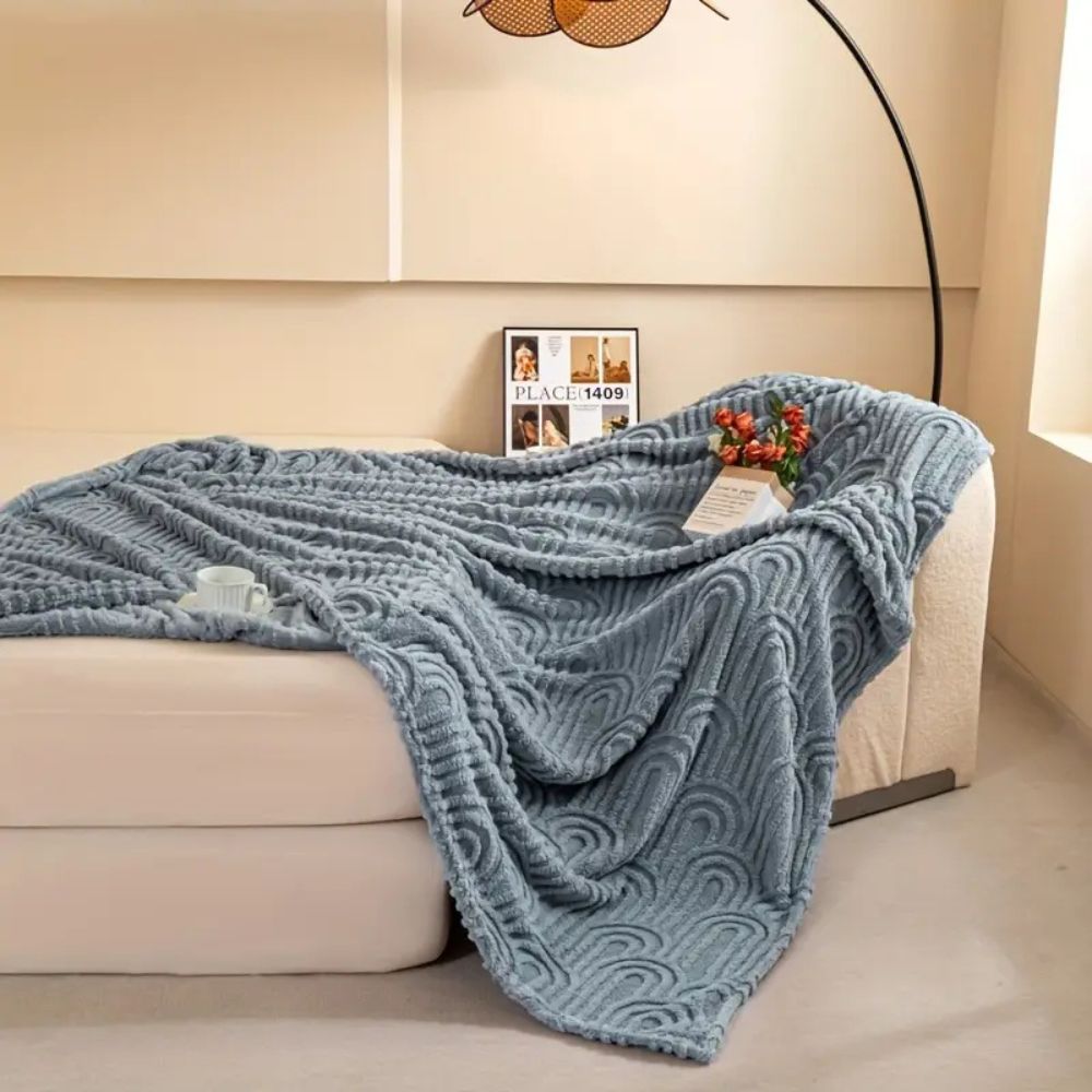 Ultra-Plush Microfiber Blanket Lightweight Cozy Throw with Raised Arch Pattern for Home and Travel
