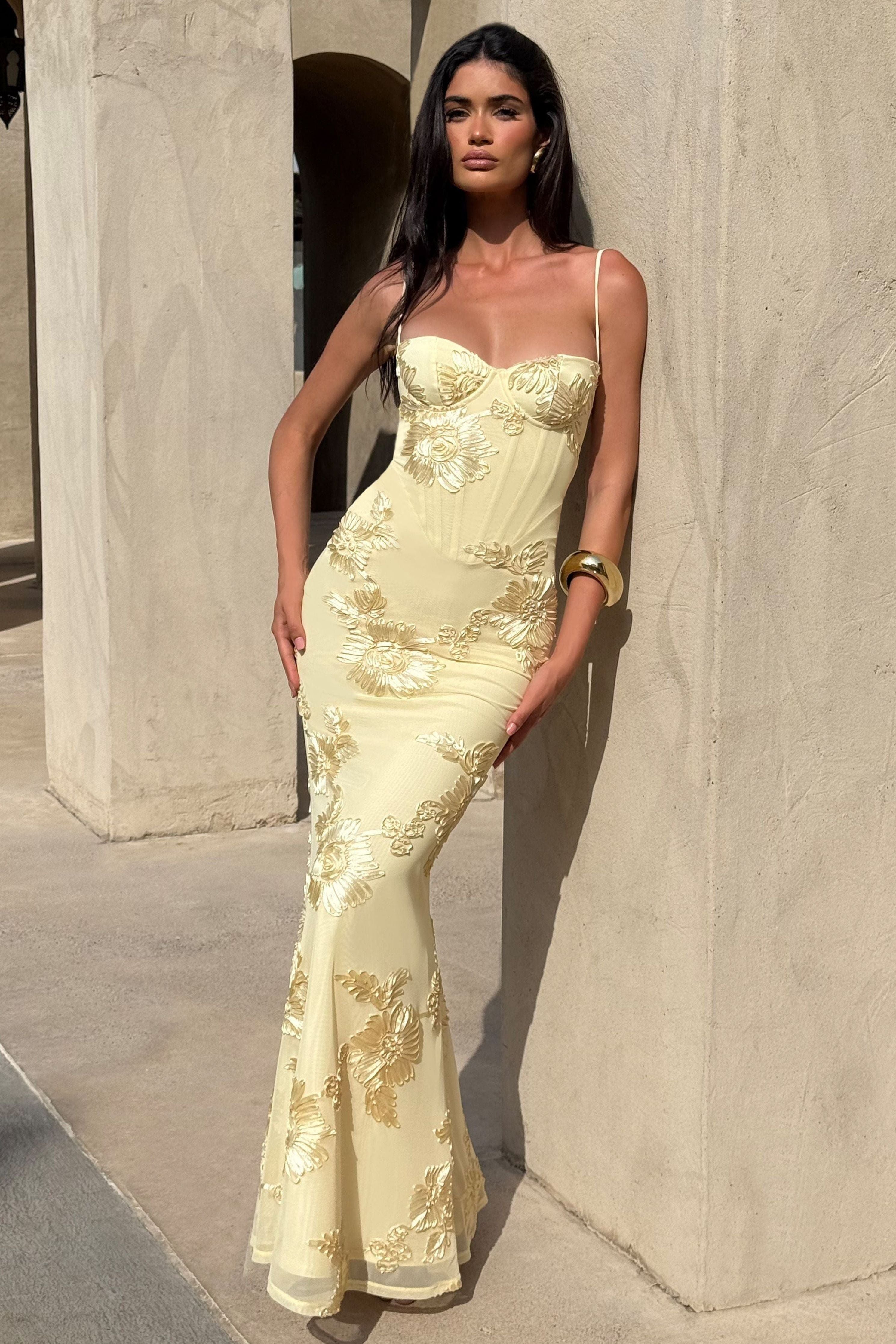 Women’s romantic floral maxi dress by Harrow with sweetheart neckline, appliqué details, perfect for prom and formal events.