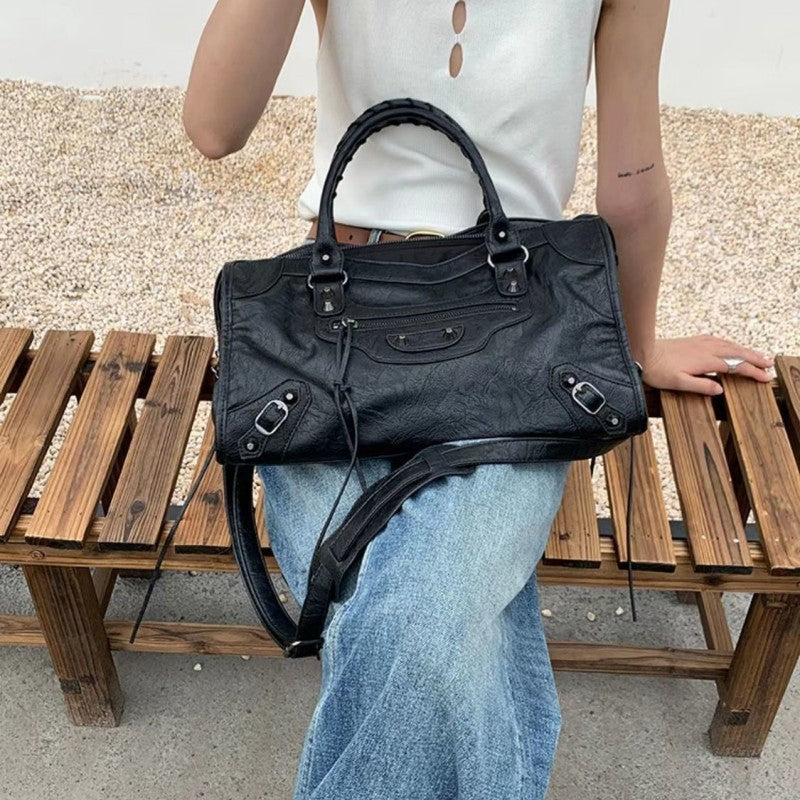 Casual Handbag with Zippers Spacious Interior Multiple Pockets Removable Strap Shoulder and Crossbody Bag