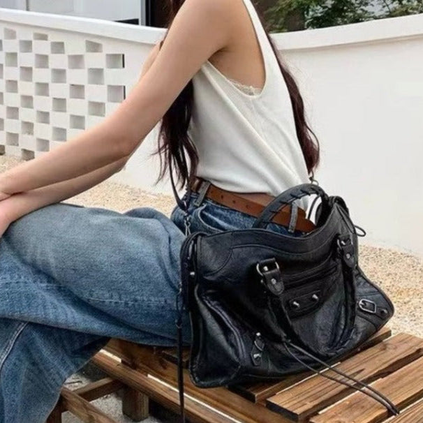 Casual Handbag with Zippers Spacious Interior Multiple Pockets Removable Strap Shoulder and Crossbody Bag